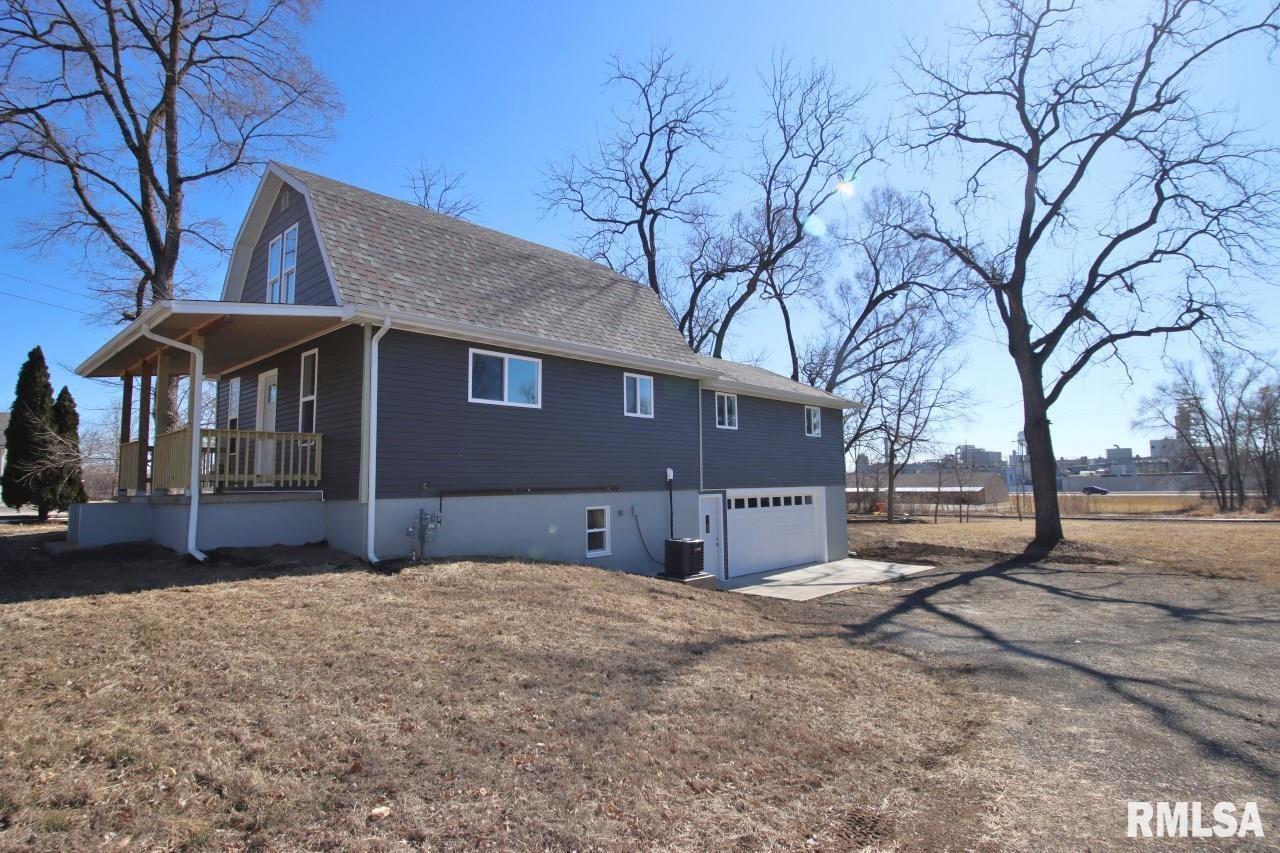 Property Photo: 8504 W Main Street IL 61547