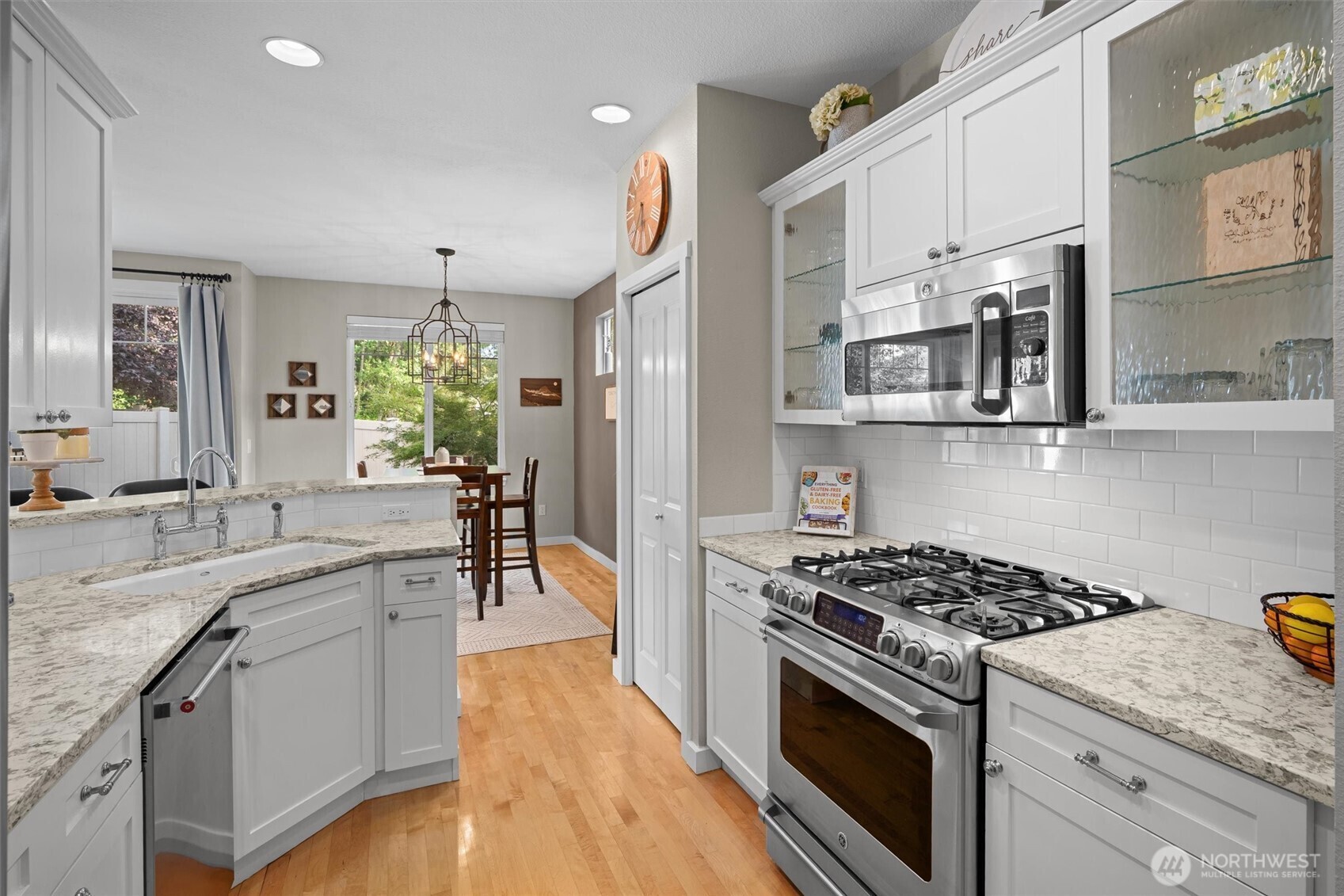 Property Photo:  205  Newport Way NW G2  WA 98027 