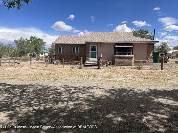 1008 5th Street  Carrizozo NM 88301 photo