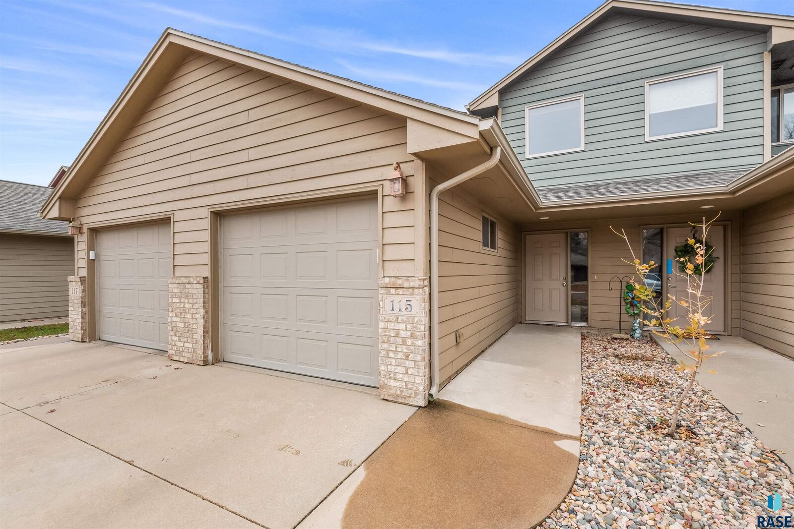Property Photo: 115 Emmett Trl SD 57032