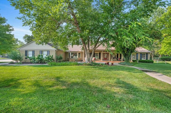7 E Swallow St  Wichita KS 67230 photo
