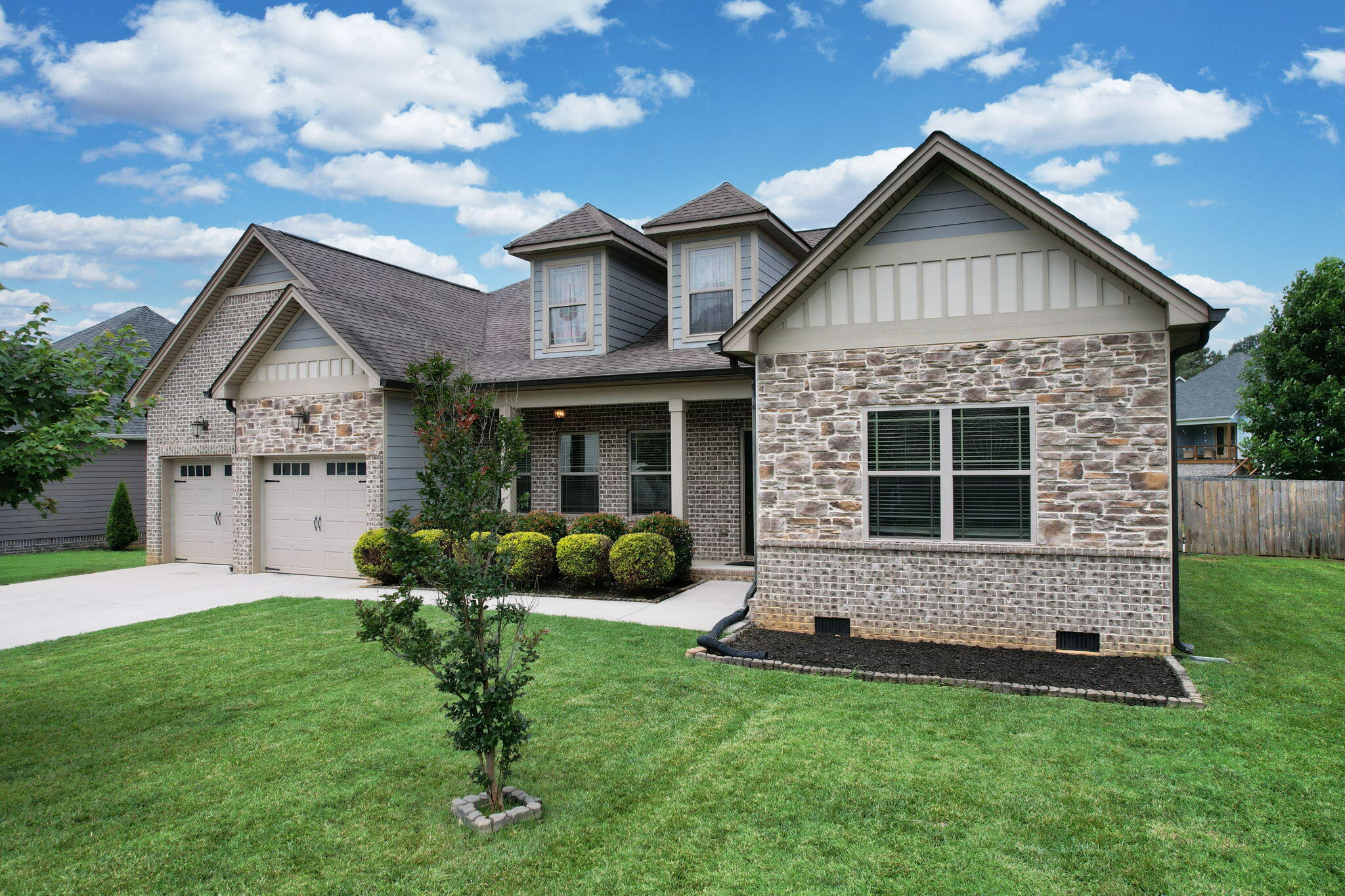 Property Photo:  210 Winding Glen Drive NW  TN 37312 