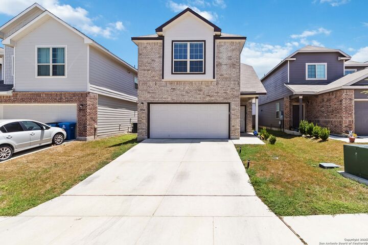 10562 Green Rock Dr  San Antonio TX 78223 photo