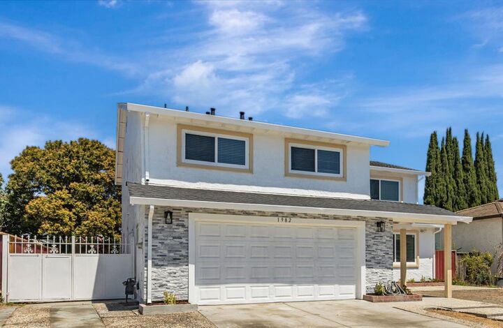 Property Photo:  1982 Ensign Way  CA 95133 
