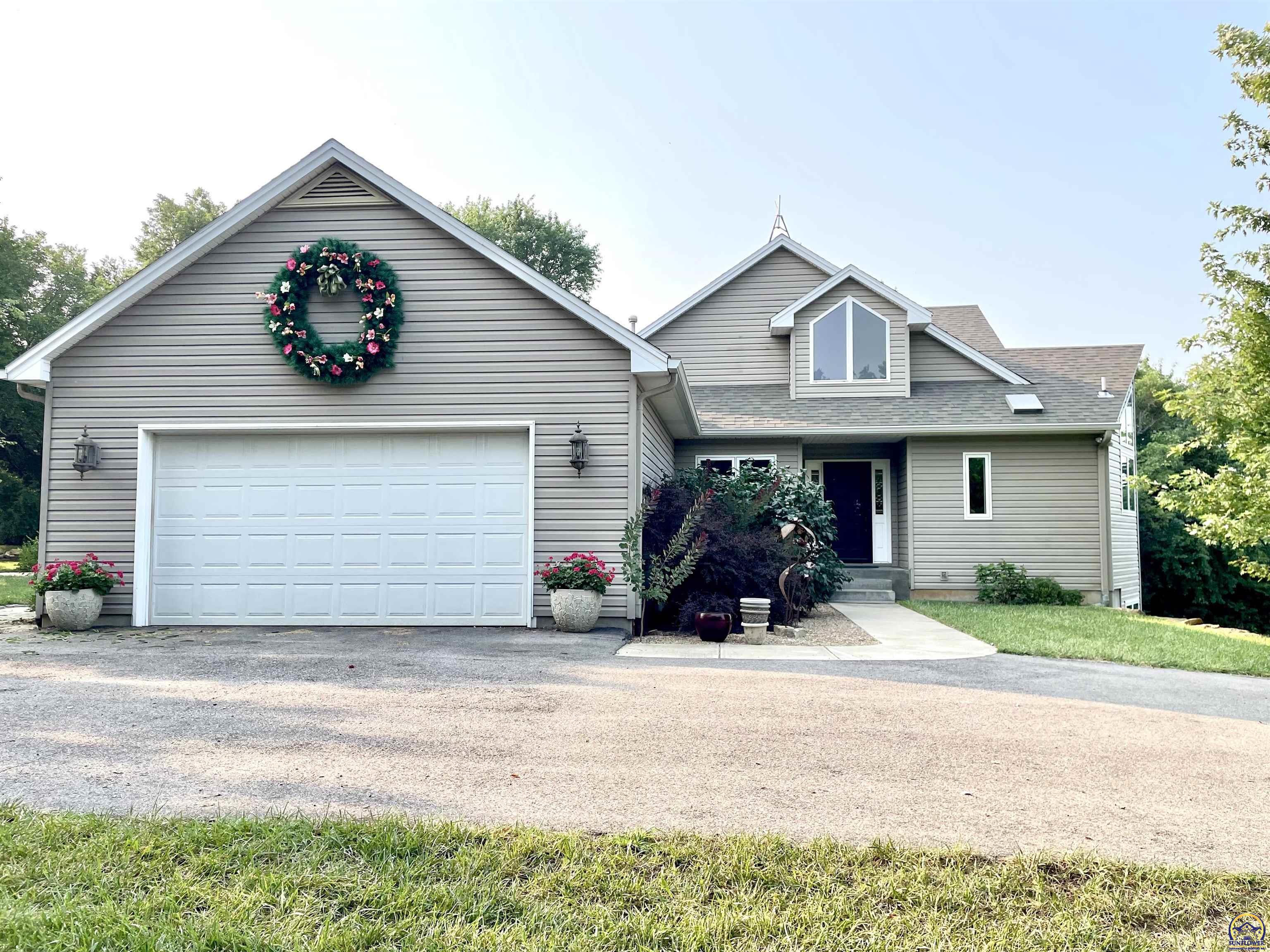 Property Photo: 6330 Rock Creek Dr KS 66070