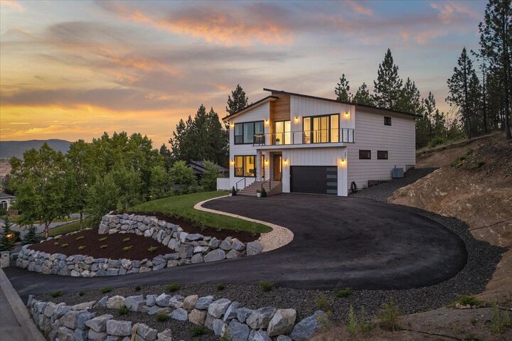 5825 N Del Rey Dr  Otis Orchards WA 99027 photo