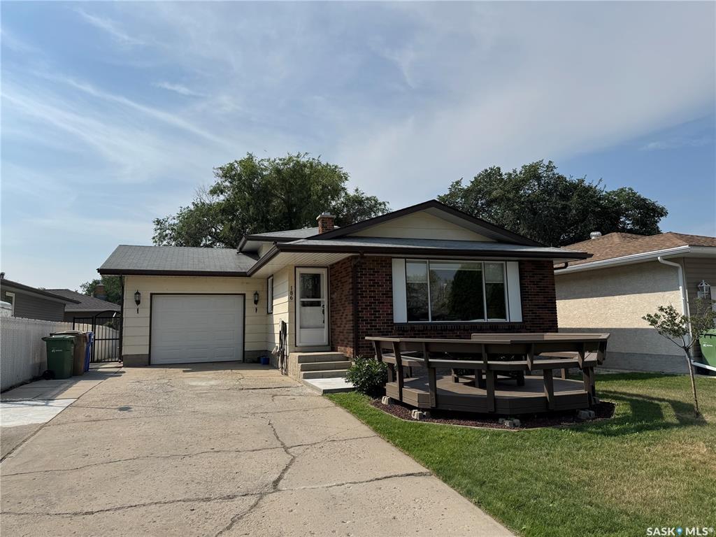 186 Bothwell Crescent  Regina SK S4R 6E7 photo