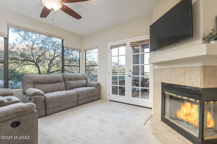 Property Photo:  6655 N Canyon Crest Drive 25204  AZ 85750 
