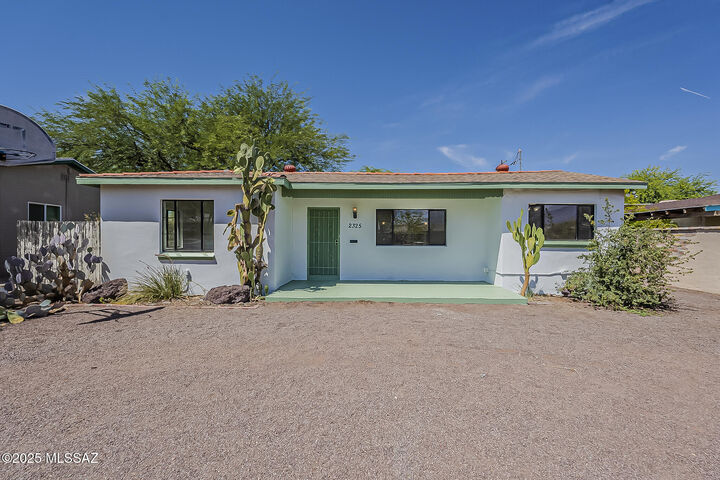 Property Photo:  2325 N Hampton Street  AZ 85719 