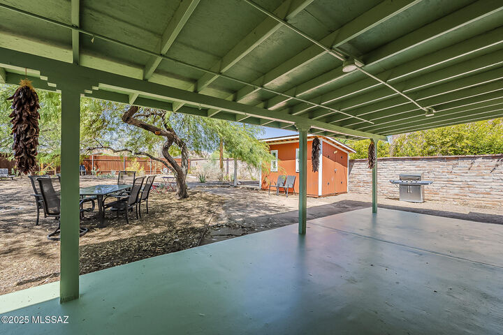 Property Photo:  2325 N Hampton Street  AZ 85719 