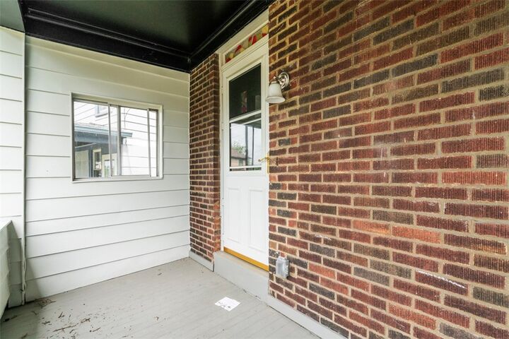 Property Photo: 1612 Miriam St PA 15218