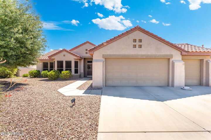19737 N Hidden Ridge Drive  Surprise AZ 85374 photo