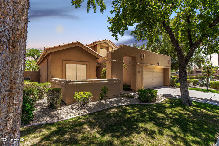 13211 N 95th Way  Scottsdale AZ 85260 photo