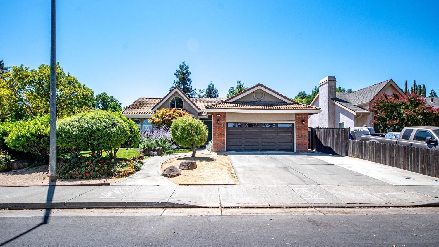 Property Photo:  310 Niemann Street  CA 95694 