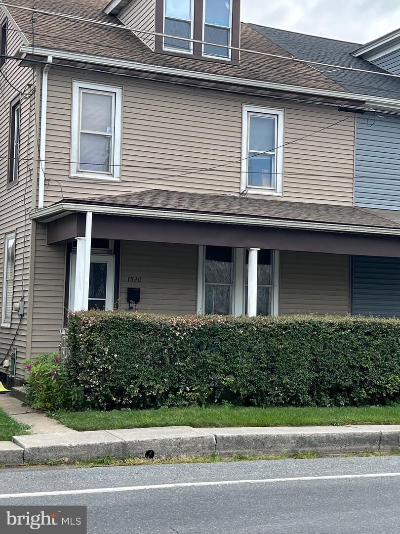 Property Photo: 1520 King Street PA 17042