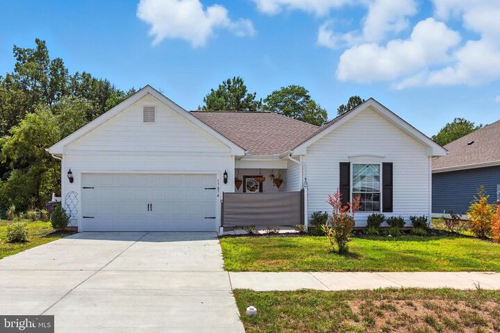 Property Photo: 17074 Rollins Road VA 22427