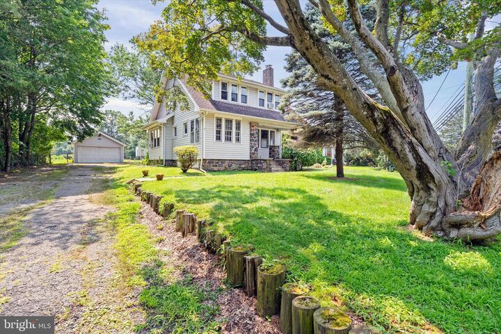 Property Photo: 1423 Naamans Creek Road PA 19060