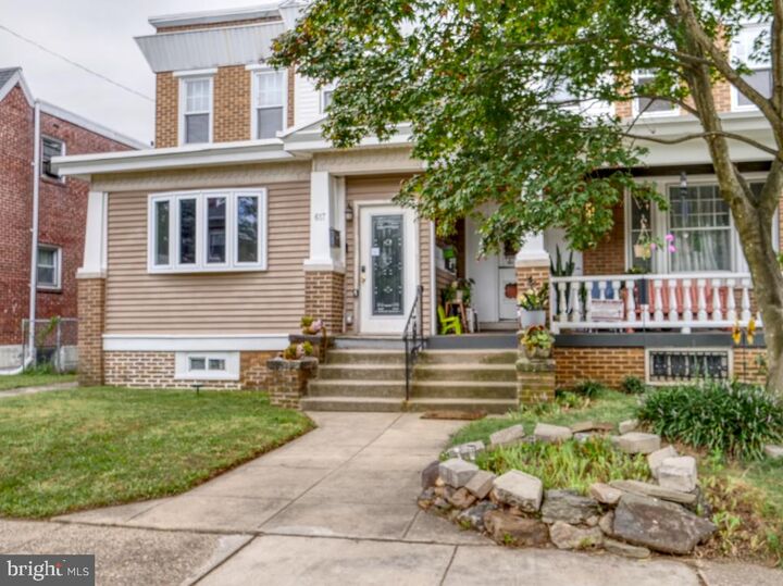 Property Photo: 617 E 19th Street PA 19013