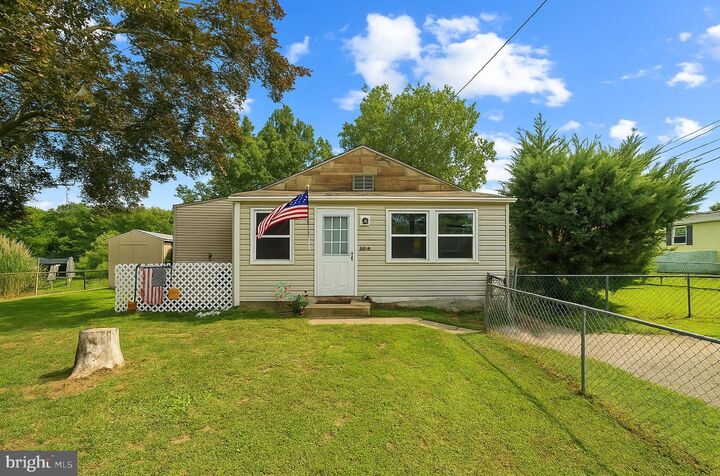 464 S Andrews Avenue  Glenolden PA 19036 photo