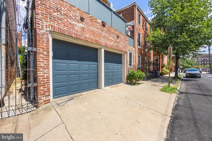 Property Photo: 552 N 18th Street PA 19130