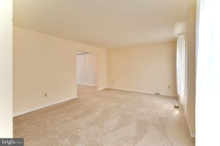 Property Photo: 29 Bastille Loop DE 19702