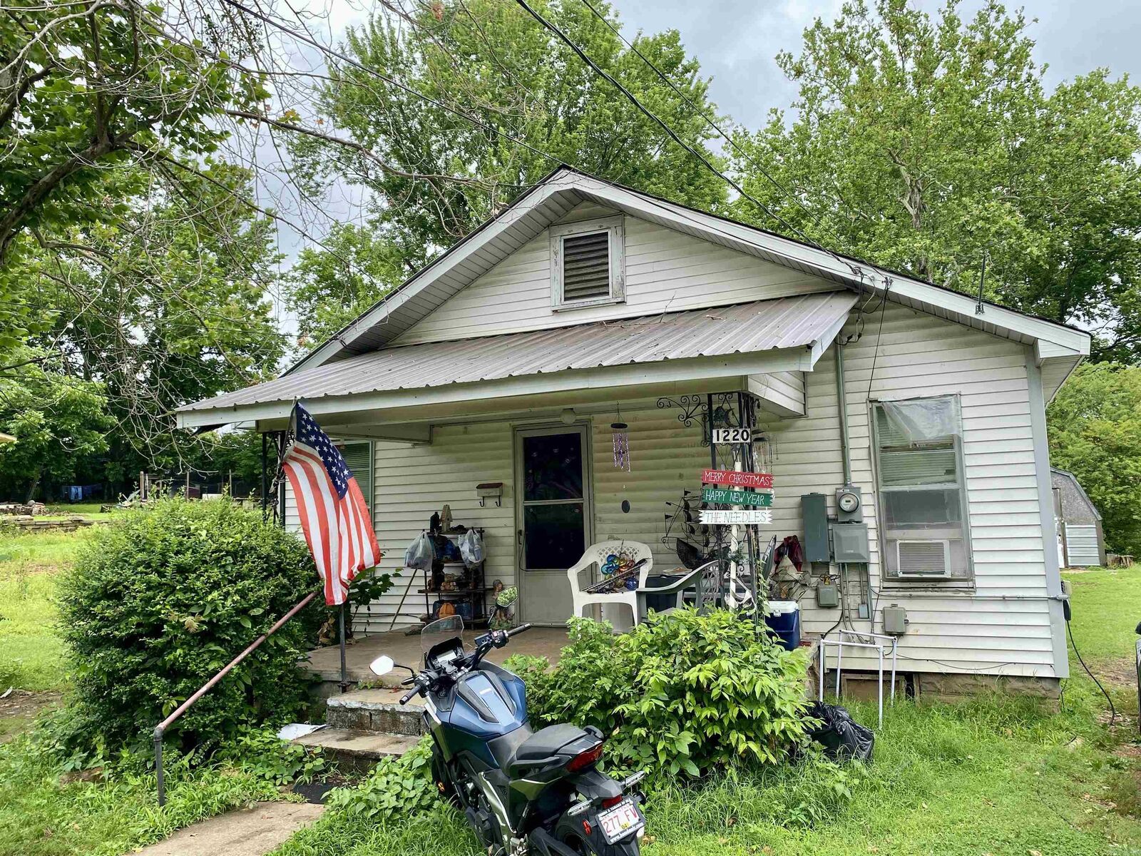 Property Photo: 1220 W Sevier AR 72830