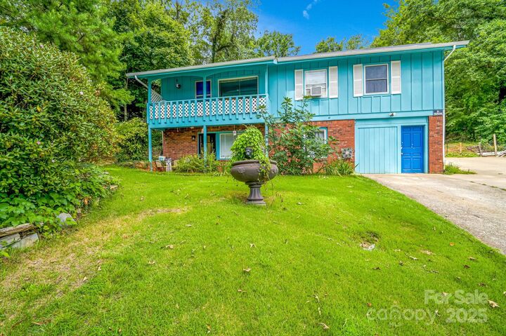 Property Photo: 43 Evelake Drive NC 28806