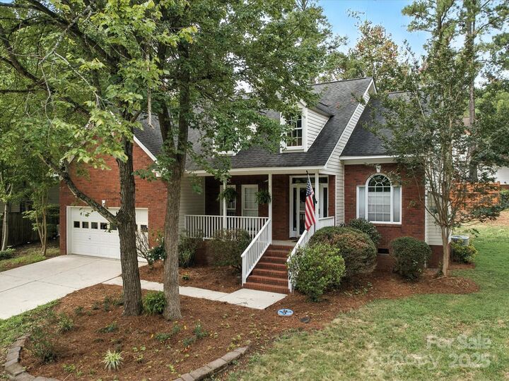 Property Photo: 8103 Rachel Court NC 28173