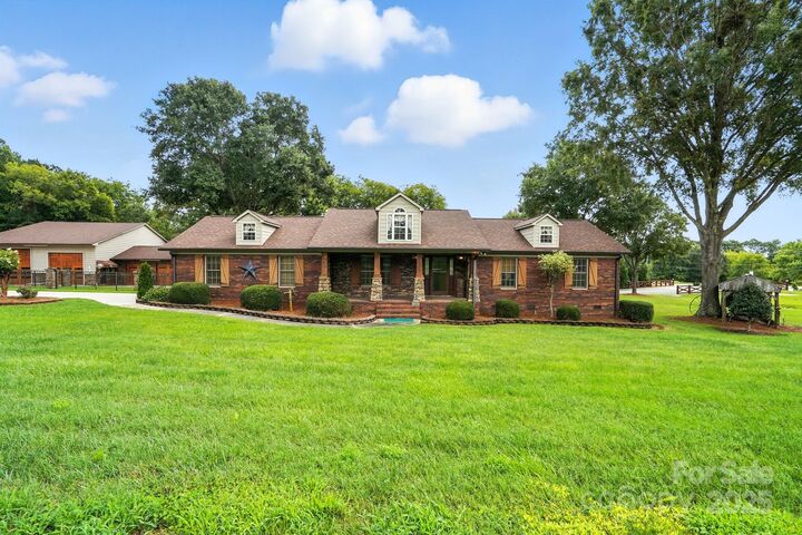 3369 Roberta Road  Concord NC 28027 photo