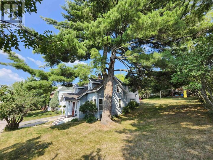Property Photo:  217 Main St N  ON P9N 3C9 