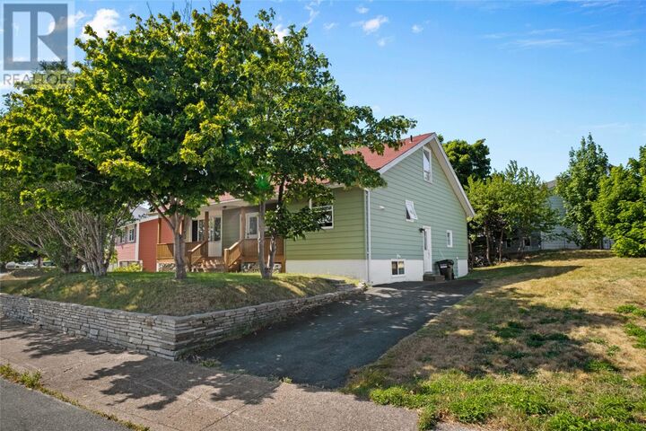 Property Photo:  8 Virginia Place  NL A1A 3G6 