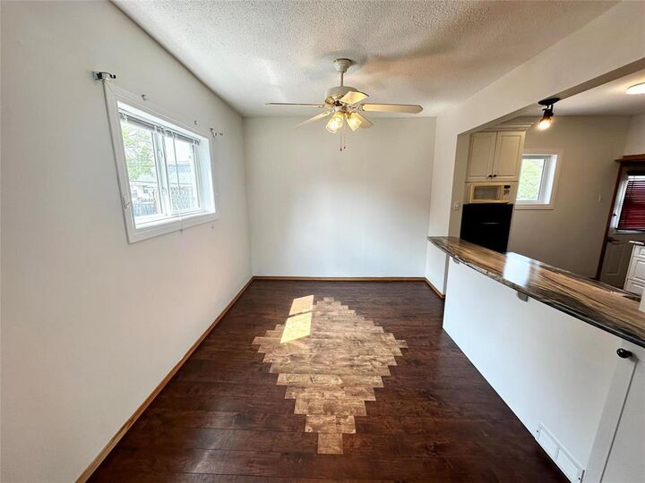 Property Photo:  1029 Windermere Avenue  MB R3T 1A3 