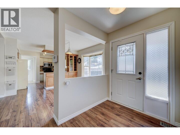 Property Photo: 880 Woodhaven Drive BC V2B 6E5