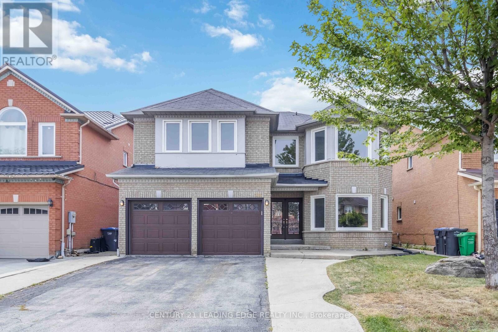 Property Photo:  286 Fernforest Drive  ON L6R 1B6 