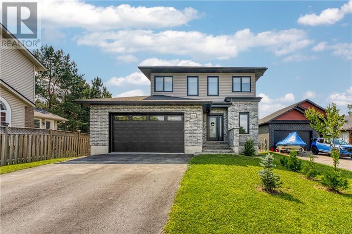Property Photo: 20 Chinaberry Drive ON P3Y 0A1
