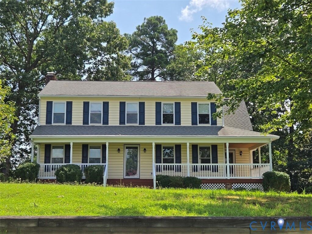 Property Photo: 8312 Soft Wind Drive VA 23111