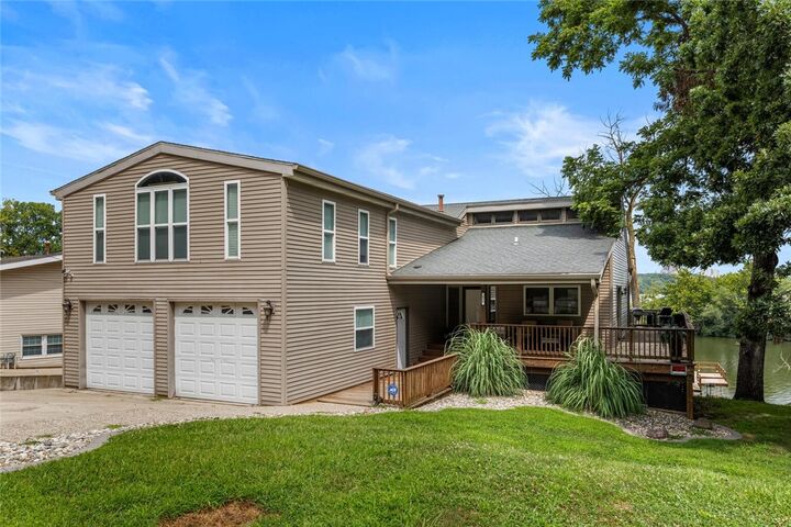 690 Cove Court  Decatur IL 62521 photo