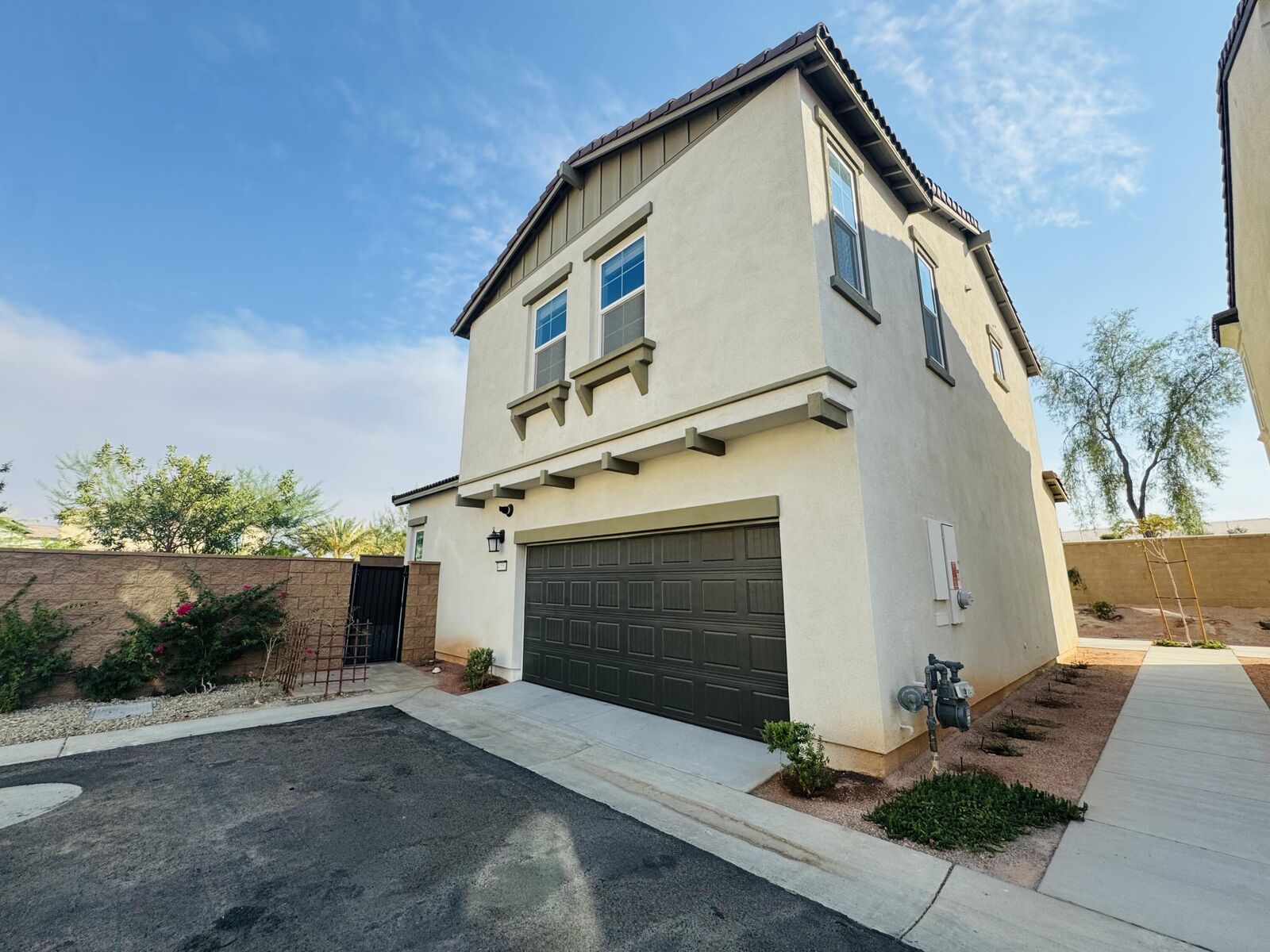 Property Photo:  41551 Stanford Road  CA 92211 