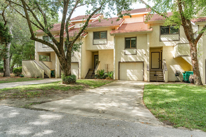 Property Photo:  95 Marina Cove Drive  FL 32578 