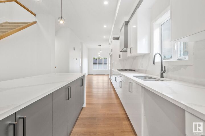 Property Photo:  11036 128 Street NW  AB T5M 0W6 