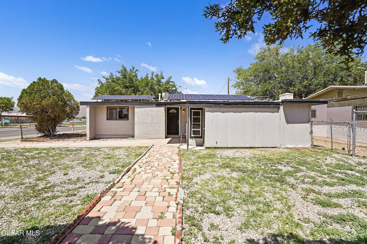 9101 Persimmon Street  El Paso TX 79924 photo