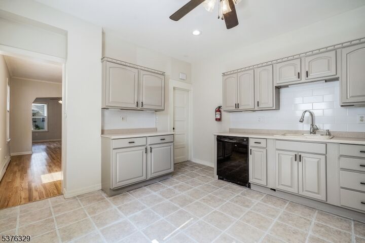 Property Photo:  70 W Cherry St  NJ 07065 