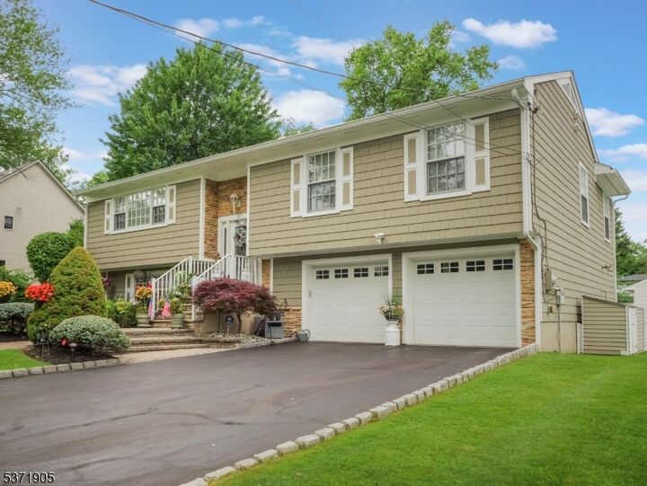 Property Photo: 37 Roosevelt Blvd NJ 07006