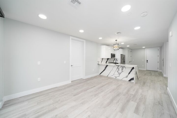 Property Photo: 187 Culver Ave 207 NJ 07305