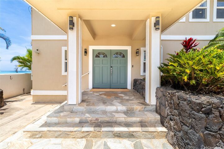 Property Photo: 84-853 Moua Street HI 96792