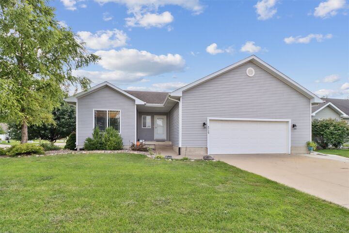 4729 E Merced Street  Des Moines IA 50317 photo