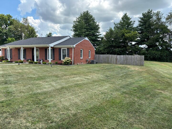 Property Photo:  312 Iron Drive  KY 40601 
