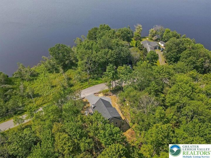 Property Photo:  7733 Lake Shore Drive  PA 18347 