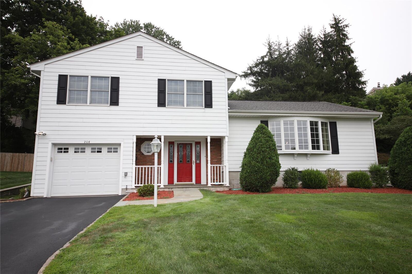 Property Photo:  206 Myrtle Avenue  NY 10532 