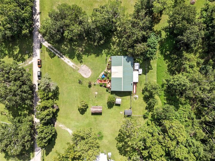 Property Photo: 29913 Briarthorn Loop FL 33545